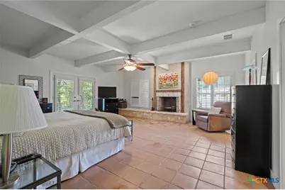 70 Guada Coma, New Braunfels, TX 78130 - Photo 15