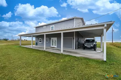 965 Porpoise Drive, Palacios, TX 77465 - Photo 5