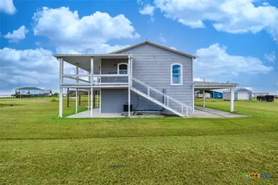 965 Porpoise Drive, Palacios, TX 77465 - Photo 7