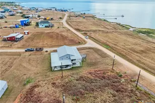965 Porpoise Dr, Palacios, TX 77465 - Photo 47