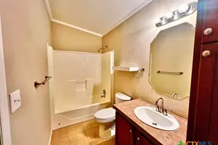 614 Co Rd 3220, Kempner, TX 76539 - Photo 17