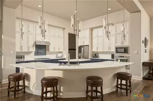 292 Canyon Glade, New Braunfels, TX 78132 - Photo 5