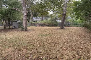 1914 S 9th St, Temple, TX 76504 - Photo 3