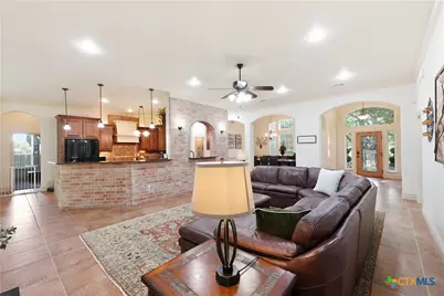 385 Green Park Drive, Belton, TX 76513 - Photo 17