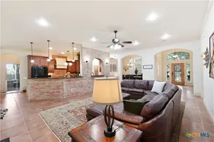 385 Green Park Dr, Belton, TX 76513 - Photo 17
