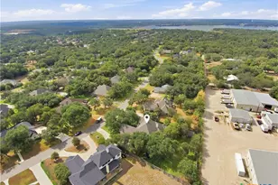385 Green Park Dr, Belton, TX 76513 - Photo 5