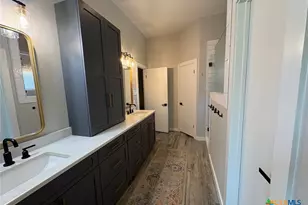 222 Preston Hollow, New Braunfels, TX 78132 - Photo 7