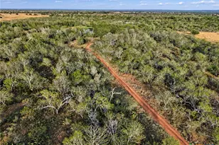 1320 Cr 388, Waelder, TX 78959 - Photo 27