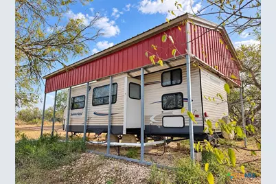 1320 Cr 388, Waelder, TX 78959 - Photo 21