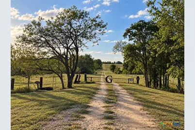 1320 Cr 388, Waelder, TX 78959 - Photo 1