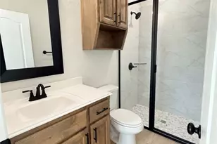 8003 Kelly Herring Ln, Killeen, TX 76542 - Photo 17