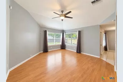 602 Newhaven Street, Victoria, TX 77904 - Photo 5