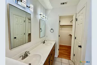 602 Newhaven Street, Victoria, TX 77904 - Photo 13