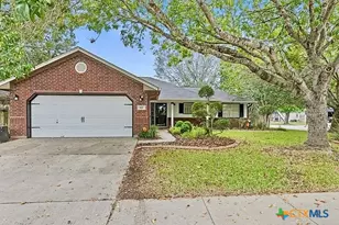 602 Newhaven St, Victoria, TX 77904 - Photo 1