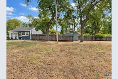405 & 407 S 6th Street, Gatesville, TX 76528 - Photo 3