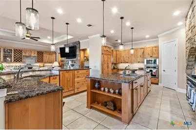 2308 Walsh Drive, Round Rock, TX 78681 - Photo 17