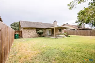 108 Cromwell Dr, Victoria, TX 77901 - Photo 25
