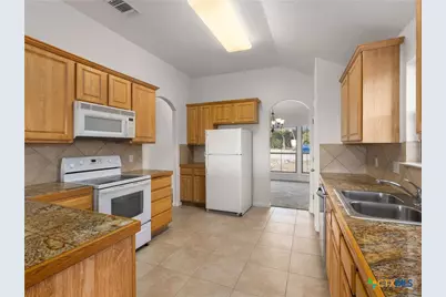 1730 Sorrel Creek Drive, Canyon Lake, TX 78133 - Photo 9