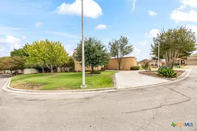 2748 Morning Star, New Braunfels, TX 78132 - Photo 7