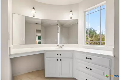 2748 Morning Star, New Braunfels, TX 78132 - Photo 37