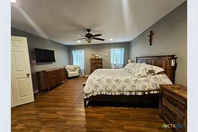 1024 Fm 1145, Kenedy, TX 78119 - Photo 21