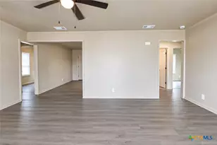 1310 N College St, Killeen, TX 76541 - Photo 5