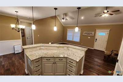 105 Catherine Circle, Victoria, TX 77901 - Photo 17