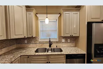 105 Catherine Circle, Victoria, TX 77901 - Photo 15