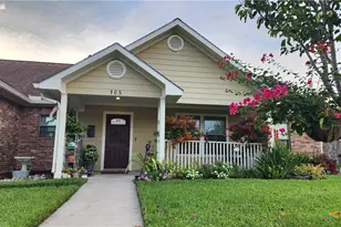 105 Catherine Cir, Victoria, TX 77901 - Photo 35