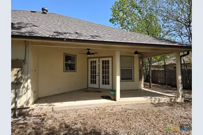 1211 Meadow Run, Seguin, TX 78155 - Photo 19