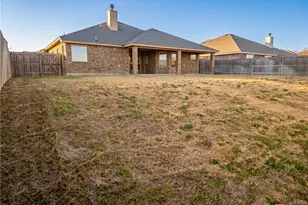 1207 Liberation Ln, Copperas Cove, TX 76522 - Photo 11