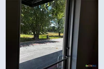 1009 E 4th Street #C, D & E, Lampasas, TX 76550 - Photo 5