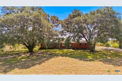 7287 Hanselman Road, Victoria, TX 77905 - Photo 19