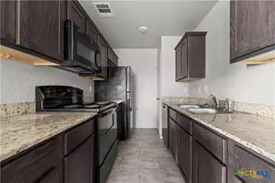 119 Lost Trl, Copperas Cove, TX 76522 - Photo 3