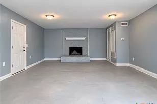 709 W Avenue D, Killeen, TX 76541 - Photo 9