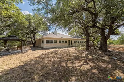 614 Private Road 3004, Lampasas, TX 76550 - Photo 9