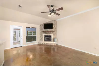 614 Private Road 3004, Lampasas, TX 76550 - Photo 17