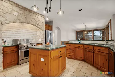 26037 Lewis Ranch Road, New Braunfels, TX 78132 - Photo 13