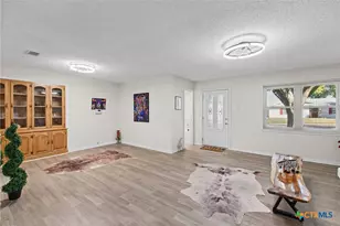 2512 Lowrey Dr, Gatesville, TX 76528 - Photo 5