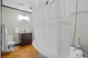 139 E 13th Ave, Belton, TX 76513 - Photo 19