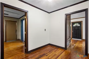 139 E 13th Ave, Belton, TX 76513 - Photo 23