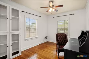 139 E 13th Ave, Belton, TX 76513 - Photo 27