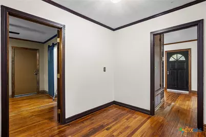139 E 13th Avenue, Belton, TX 76513 - Photo 23