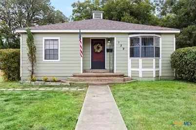 139 E 13th Avenue, Belton, TX 76513 - Photo 1