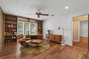 325 Booth Dr, San Marcos, TX 78666 - Photo 11