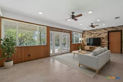 325 Booth Drive, San Marcos, TX 78666 - Photo 9