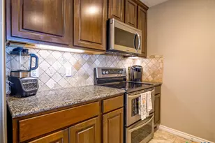 604 Highcrest Dr, Granite Shoals, TX 78654 - Photo 7