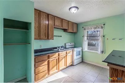 719 Mary Jane Street, Belton, TX 76513 - Photo 5