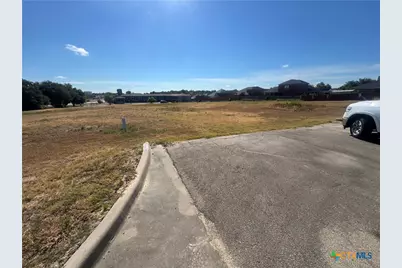 6004 E Veterans Memorial Boulevard, Killeen, TX 76543 - Photo 3