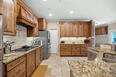 117 San Polo Court, Victoria, TX 77904 - Photo 17